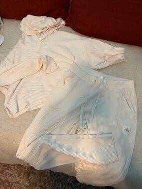 ALO Yoga Ribbed Hoodie & Joggers Set in Cream